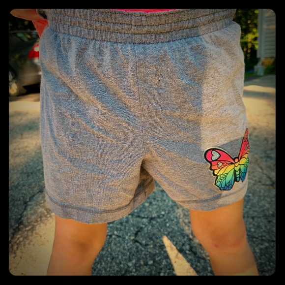 🦋🌈Gray Butterfly Shorts🩳 - Picture 1 of 3